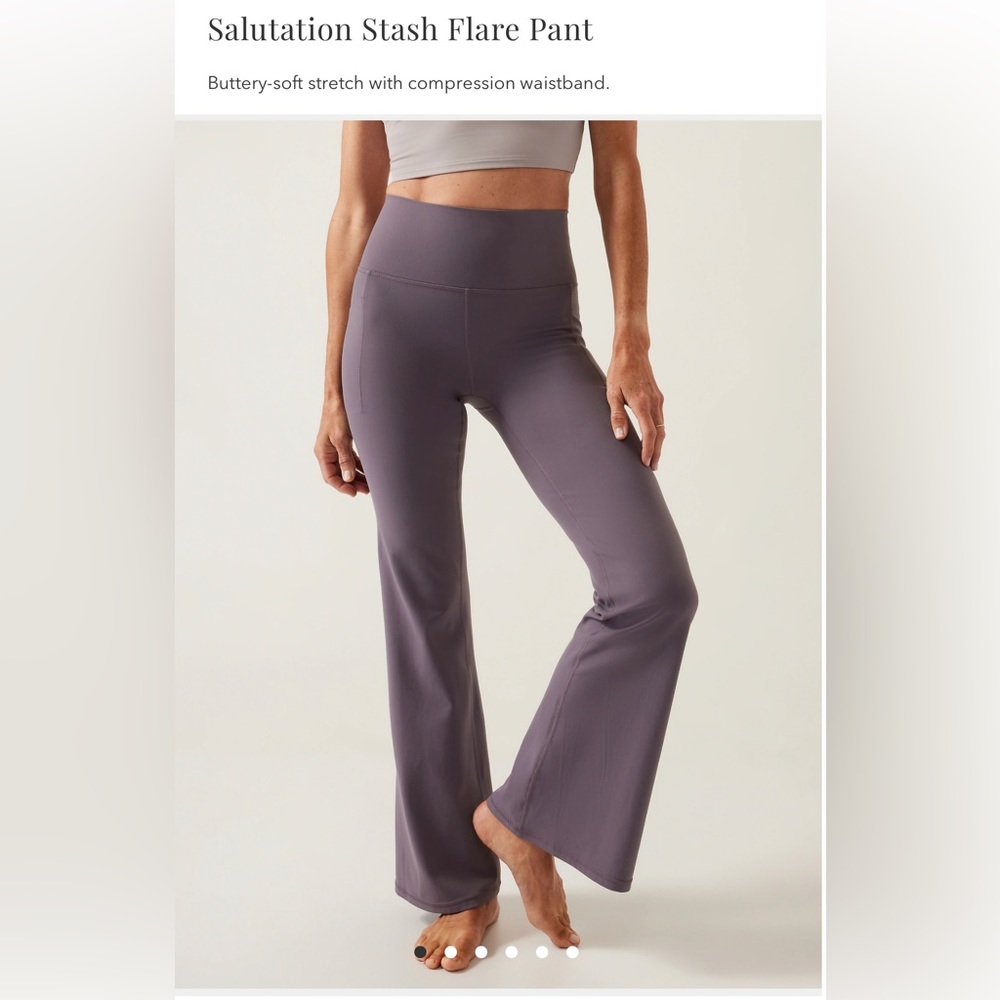 Athleta Salutation Stash Flare Pant size small EUC